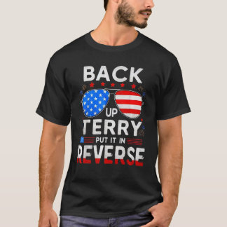 4. july Feuerwerk Backup it Up Terry setzen es in T-Shirt