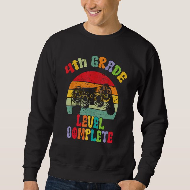 4. Klasse Level Abgeschlossen groovy Letzter Schul Sweatshirt (Vorderseite)