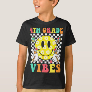 4. Klasse Vibes Retro-Lächeln Gesicht Lehrer Kinde T-Shirt