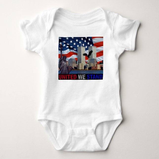 4. von Juli-Shirt Baby Strampler (Vorderseite)