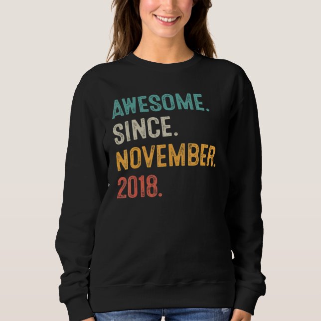4 Years Old  4th Bday Boy Awesome Since November 2 Sweatshirt (Vorderseite)