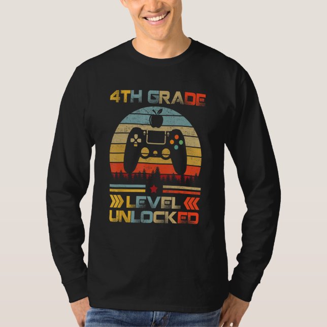 4th Grade Level Unlocked Gamer First Day Of School T-Shirt (Vorderseite)
