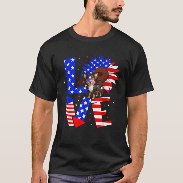 4th of July Decor Patriotic LOVE Chihuahua Dog USA T-Shirt (Vorderseite)