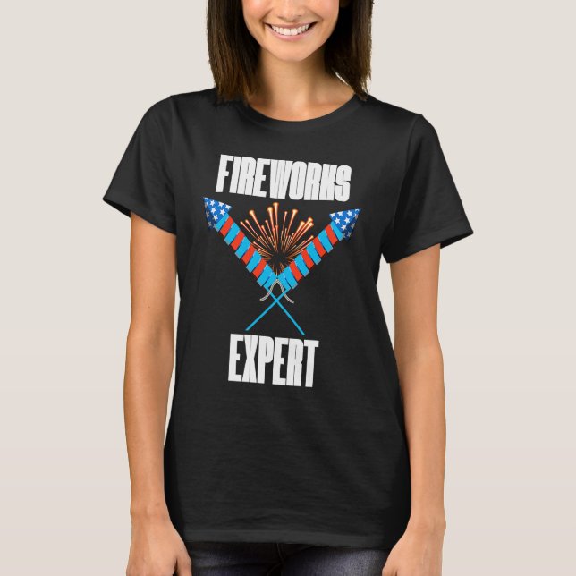 4th of July Fireworks Expert  Event Coordinators T-Shirt (Vorderseite)
