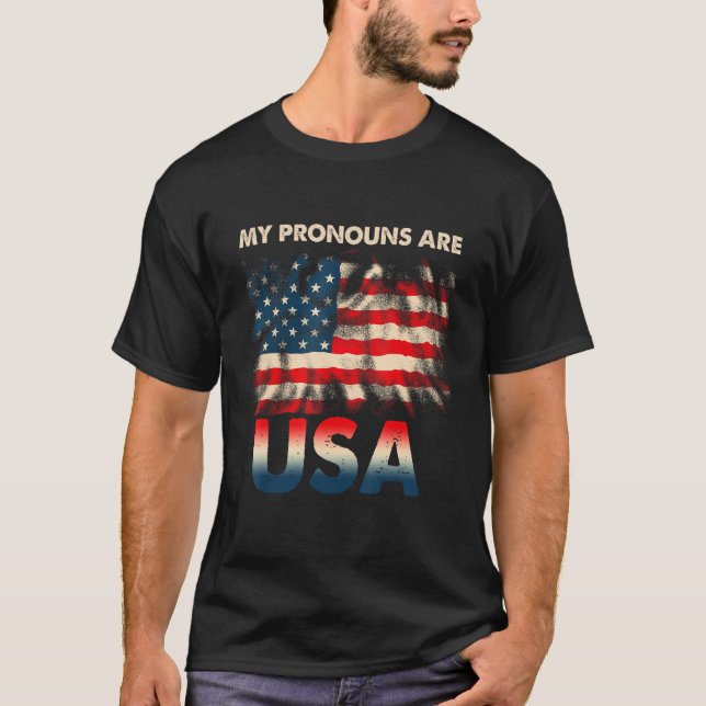 4th of July My Pronouns Are USA American Flag T-Shirt (Vorderseite)