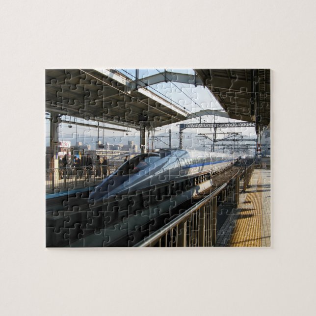 500er-Serie Shinkansen 新 幹 Bullet Train Puzzle (Horizontal)