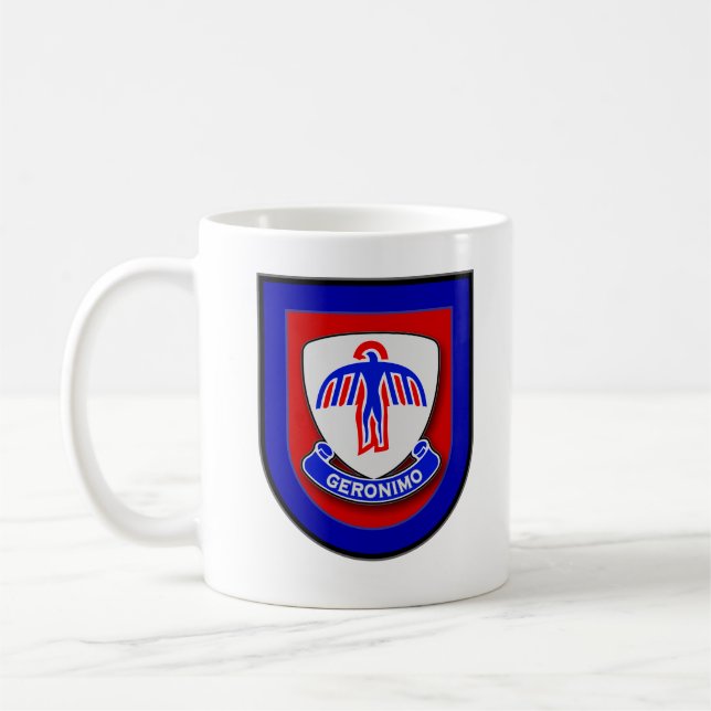 501st Infanterie-Regimentblitz-Tasse Tasse (Links)