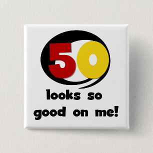 50 Blicke so gut auf mir T-Shirts und Geschenke Button