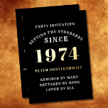 50. Geburtstag 1974 Schwarzes Gold Personalisiert  Folieneinladung<br><div class="desc">Eleganter Schwarz und Gold Foil 50. Geburtstag Einladung - kreieren Sie Ihr eigenes Personalisiertes Design. Die Bühne für eine bemerkenswerte Feier zu setzen beginnt mit der vollkommenen Einladung. Unsere elegante Schwarz-Gold-Einladung zum 50. Geburtstag ist die perfekte Wahl für dieses Meilenstein-Event. Diese in Schwarz getauchte Touch von Raffinesse und goldverziert für...</div>
