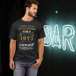 50. Geburtstag Fügen Sie Ihren Namen Geboren 1973  T-Shirt<br><div class="desc">50. Geburtstag geboren im Jahr 1973 Fügen Sie Ihren Namen Tshirt hinzu. Bearbeiten Sie den Namen und das Jahr mit der bereitgestellten Vorlage. Ein wunderschönes,  individuelles schwarzes Geburtstagshirt. Mehr Geschenke und Party-Vorräte mit dem "Legendary"-Design im Laden erhältlich.</div>