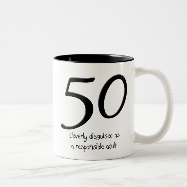 50. Geburtstags-Verkleidungs-Tasse Zweifarbige Tasse (Rechts)