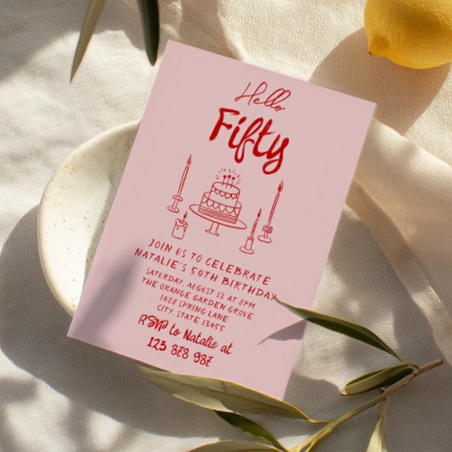 50. Hand Rosa Roter Kuchen Hallo Fünfzig Geburtsta Einladung (Von Creator hochgeladen)