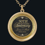 50. Hochzeitstag Black Gold & Diamonds Vergoldete Kette<br><div class="desc">Eleganter 50. Hochzeitstag Gold und Diamanten Glitzer drucken auf schwarzem Hintergrund. Gold tönt Rundrahmen. Anpassbare Namen und Jahre.</div>