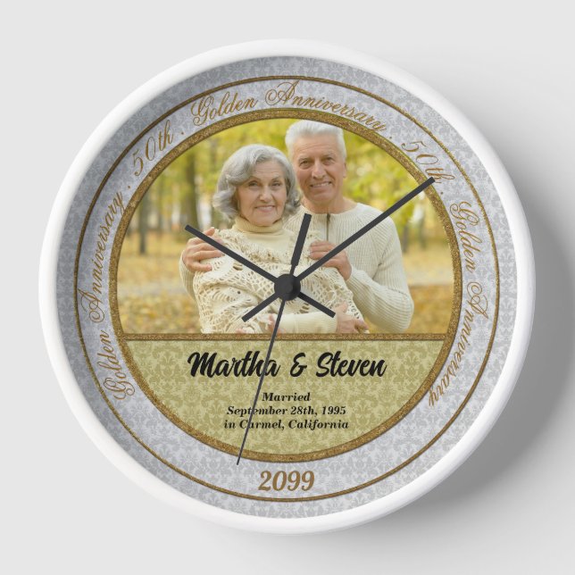 50. Hochzeitstag Gold Damask Foto Uhr (Vorderseite)