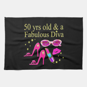 50 JAHRE ALT UND EIN SCHÖNES DIVA-DESIGN GESCHIRRTUCH