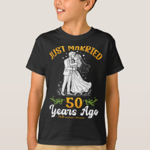 50 Jahre verheiratet, Hochzeitstag besteht weiter T-Shirt