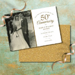 50-jähriges Gold Heart Confetti Wedding Foto Save The Date<br><div class="desc">Personalisieren Sie Ihre Lieblings-Hochzeitsfeier mit Ihrem 50. goldenen Hochzeitsjubiläum Details in eleganter Goldtypografie. Auf der Rückseite befinden sich die Liebe Confetti. Entwickelt von Thisisnotme©</div>