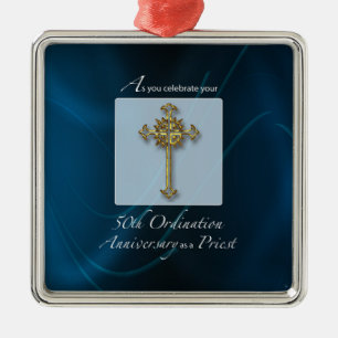 50. Jubiläumsfeier des Priesters Ornament Aus Metall