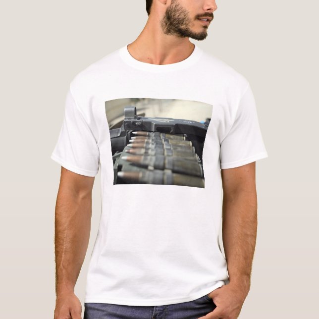 50-kalibrige Maschinenpistolen T-Shirt (Vorderseite)