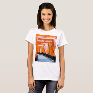 50 Orangenfarben - Senbon Torii, Kyoto T-Shirt