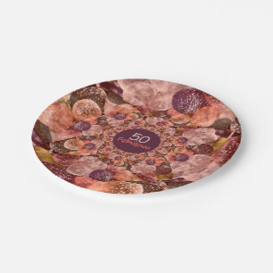 50 und fabelhafte lila rosa Kaleidoskop-Ballone Pappteller