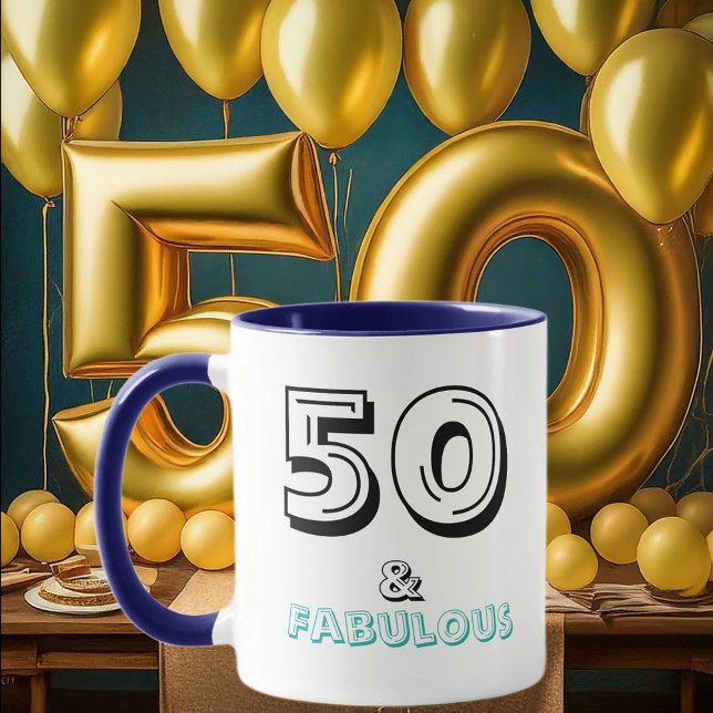 50 und Fabulous Birthday Blue Typografy Tasse (Left with Background)