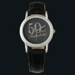 50 und Fabulous Elegant Script Black 50. Geburtsta Armbanduhr<br><div class="desc">50 und fabelhafte Elegant Script Black Woman 50. Geburtstagsschau. Modernes Drehbuch auf schwarzem Hintergrund. Das perfekte Geschenk für eine Frau,  die den 50. Geburtstag feiert.</div>