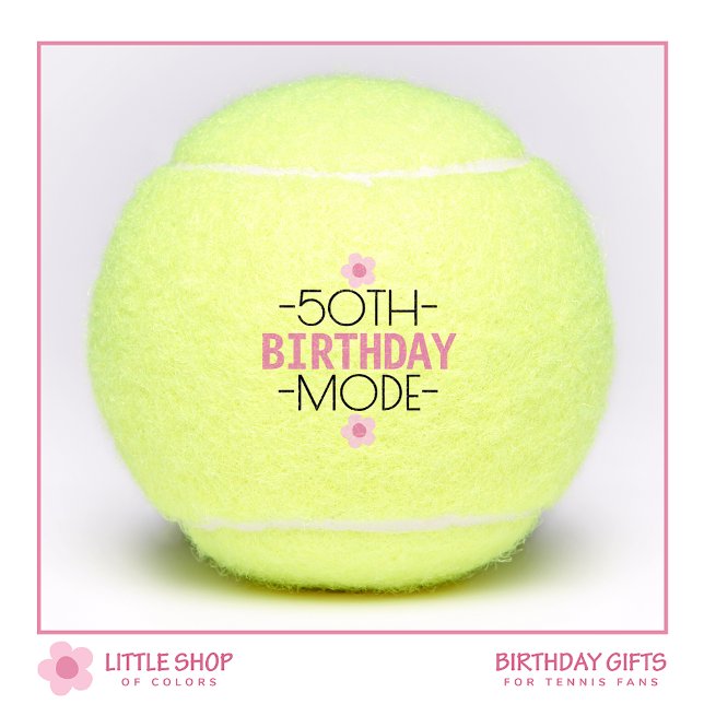 50th Birthday Mode Pink Floral Personalized Tennisbälle (Von Creator hochgeladen)