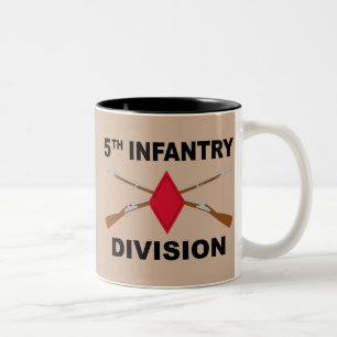 5. Infanteriedivision - gekreuzte Gewehre - mit Zweifarbige Tasse