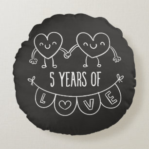5. Jahrestag Geschenk Chalk Herzen Rundes Kissen