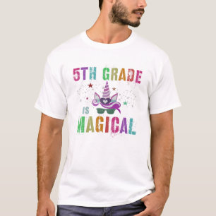 5. Klasse Kinder Lehrer Fünfte Klasse ist MAGISCH  T-Shirt