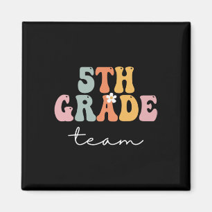 5. Klasse Team Retro Groovy Frauen Glücklicher ers Magnet