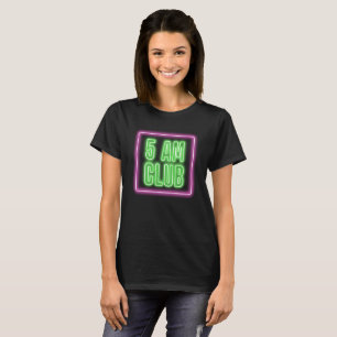 5 morgens-VEREIN Neonzeichen lila u. grün T-Shirt