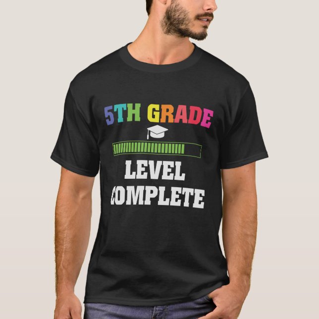 5. Stufe Abschluss Video-Gamer T-Shirt (Vorderseite)