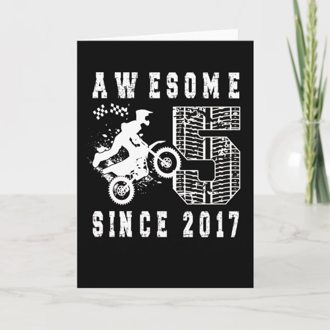 5th Birthday Gift Dirt Bike Boy Born in 2017 Karte (Vorderseite)