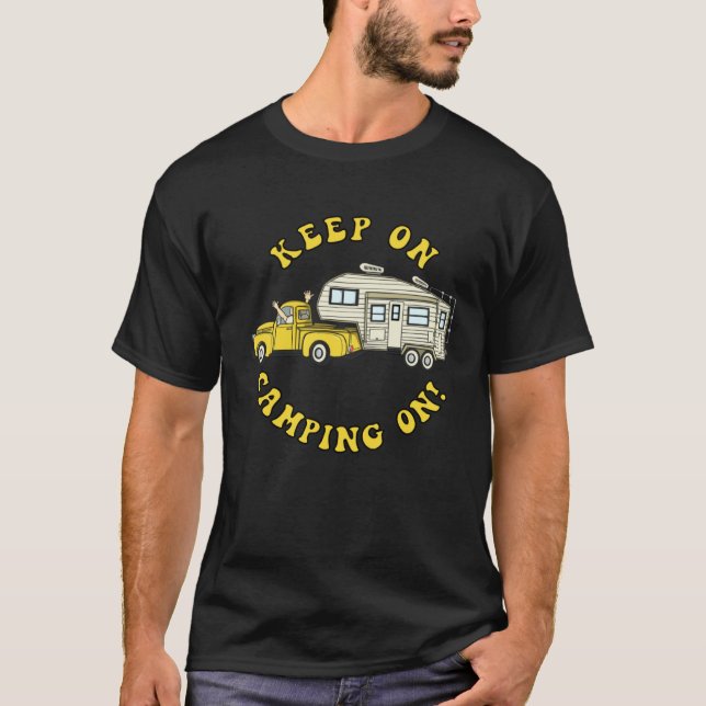 5th wheel KEEP ON CAMPING ON Camper Hippie T-Shirt (Vorderseite)