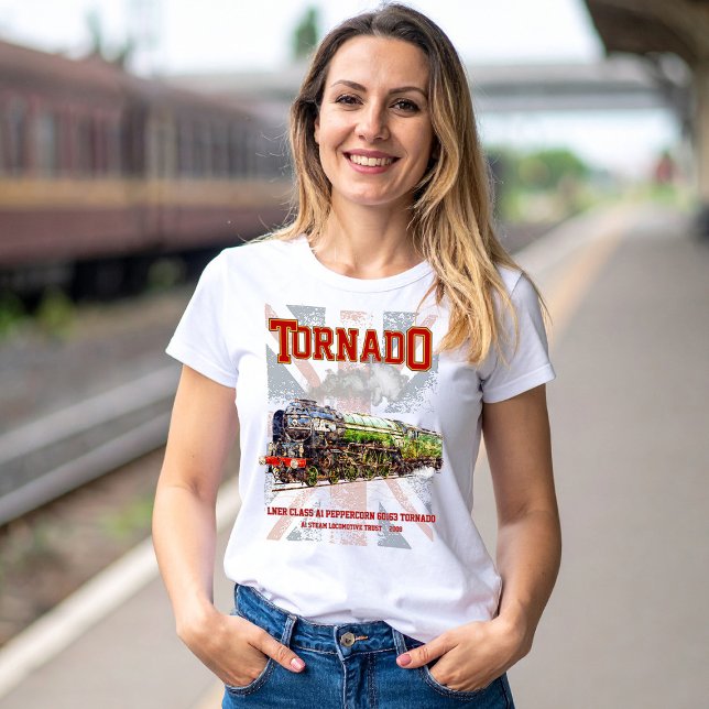 60163 Tornado Vintage Dampfzuglokomotive T-Shirt (Tornado Vintage Steam Train English Locomotive. Womens Basic T-Shirt)