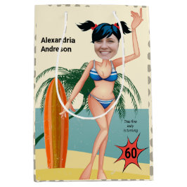 60. Geburtstag Frauen New Funny Beach Bikini Mittlere Geschenktüte