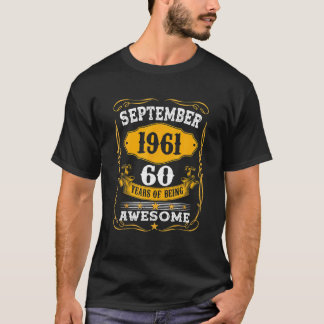 60. Geburtstagsgeschenk 60 Jahre alt Phantastisch  T-Shirt