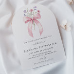 60. Geburtstagsparty Pink Bow Wildblume Arch Einladung<br><div class="desc">Ein feminin rosa Coquette Bogen ist mit kleinen rosa und lila Wildblumen geschmückt.</div>