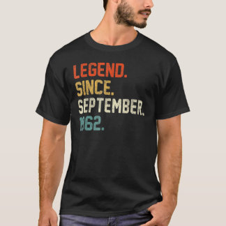 60 Jahre alte Legende seit September 1962 60. Bir T-Shirt