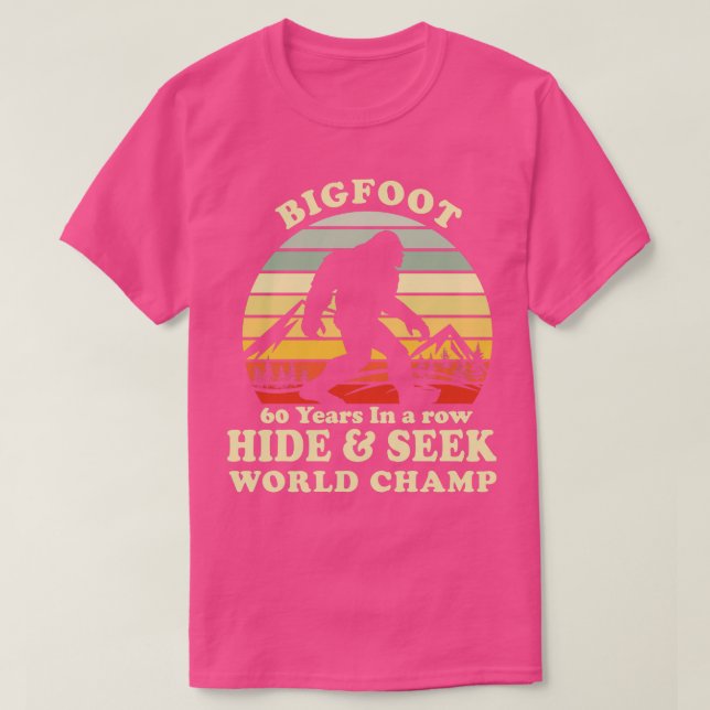 60 Jahre hintereinander Hide Seek World Champ T-Shirt (Design vorne)