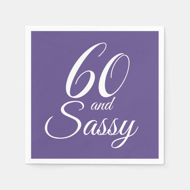 60 und Sassy Lila Birthday Party Serviette (Vorderseite)