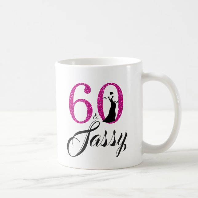 60 und Sassy rosa Glitzer-60. Geburtstag Tasse (Rechts)