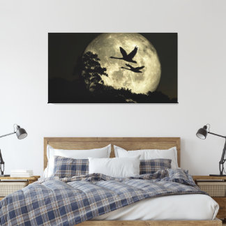 60 x 40 Leinwandkunst mit "Schwäne im Mond" Bild Leinwanddruck