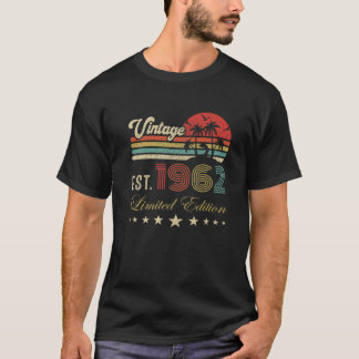 60Th Birthday Born 1962 Vintage Limited Edition 60 T-Shirt