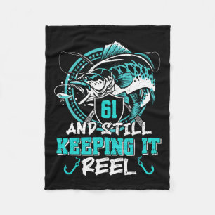 61. Geburtstag Angeln Funny 61 noch Behaltend ist  Fleecedecke