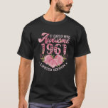 61 Year Old Pink Vintage 1961 Bday Gift 61Th Birth T-Shirt<br><div class="desc">1961 Birthday Ohrfeigen für Women,  Mothers Day. Celebrate your 61 yrs of being awesome limited edition with this gift for Birthday,  Valentines day and Christmas for anyone made or born in 1961. Cute 61th Birthday gift idea for wife,  mother,  grandma.</div>