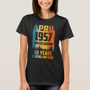 65. Geburtstag 65 Jahre Phantastisch seit April 19 T-Shirt