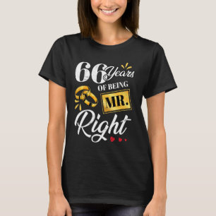 66 Jahre, als ich Mr. Right Funny Couple war, Hoch T-Shirt